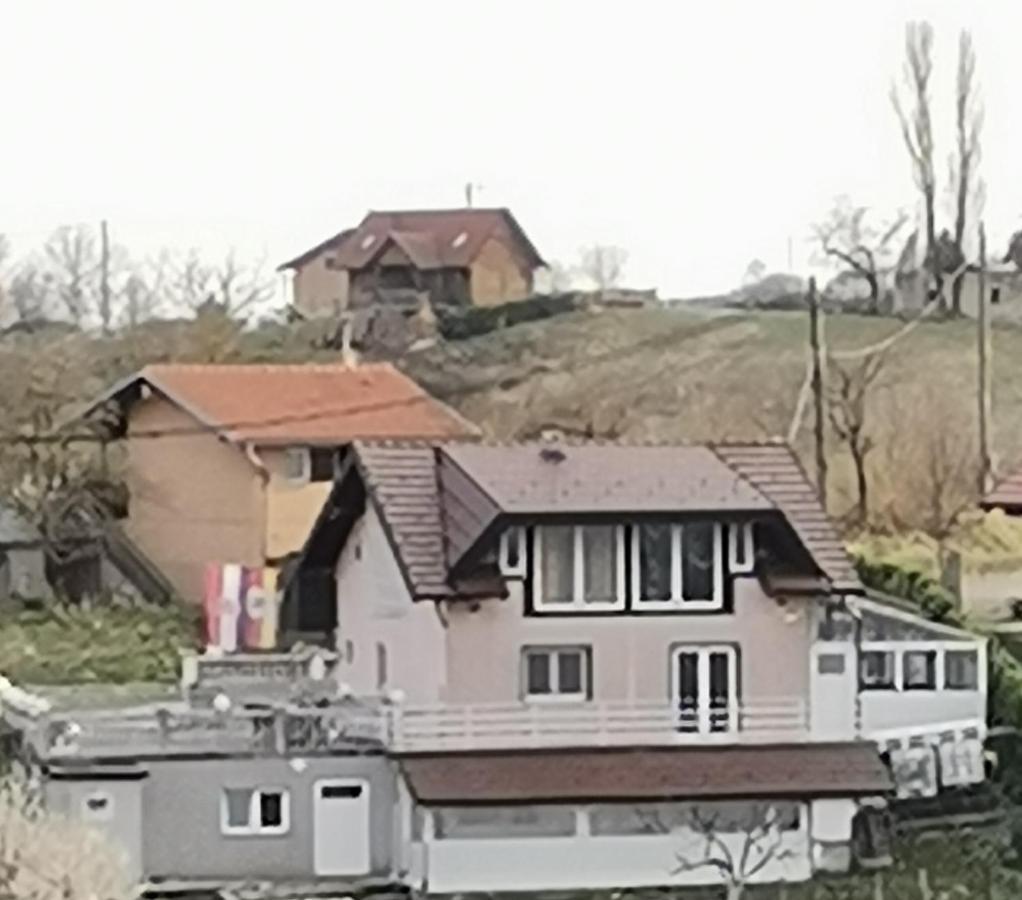 Panorama Apartman Molvice Exterior foto