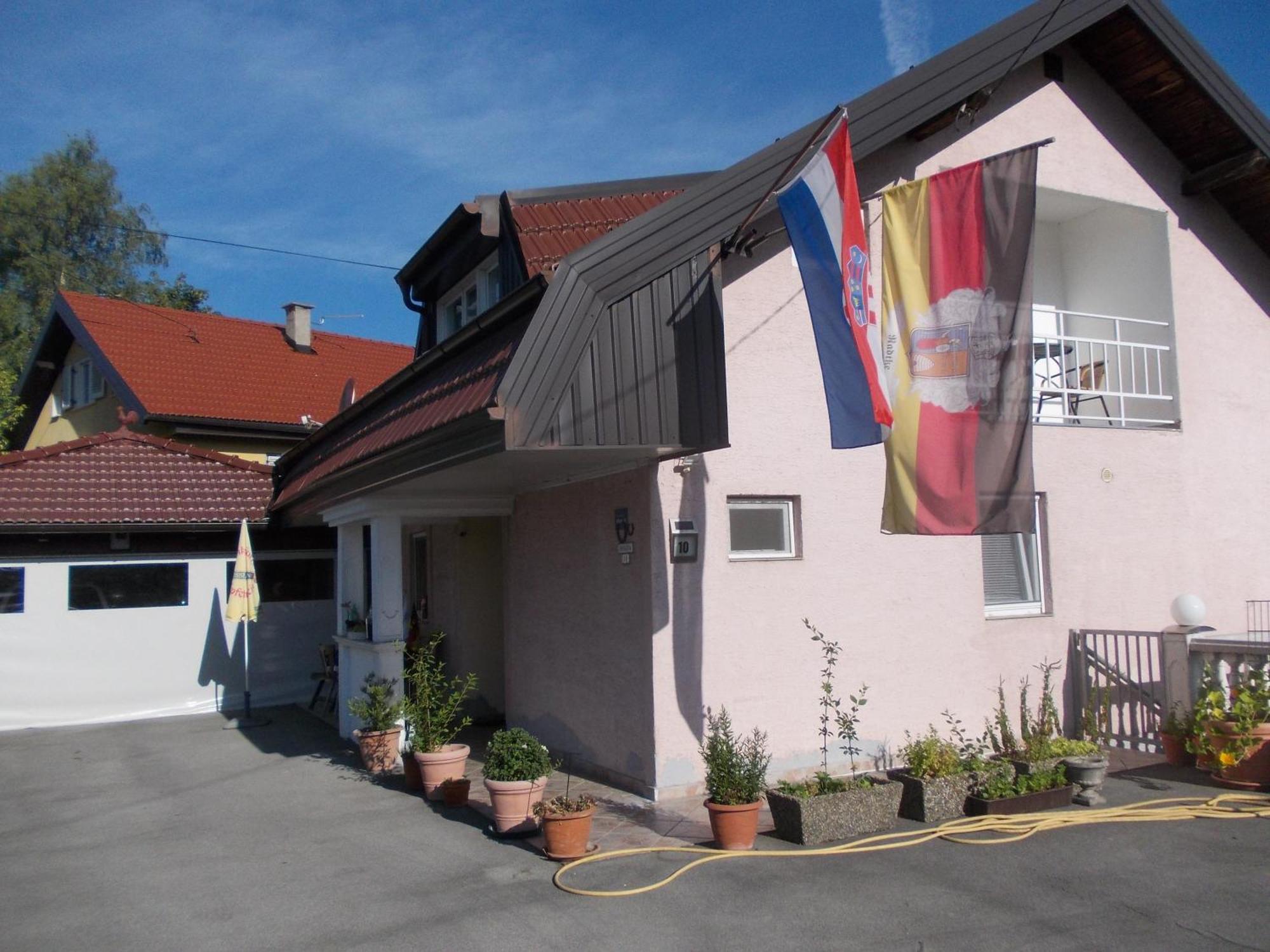 Panorama Apartman Molvice Exterior foto
